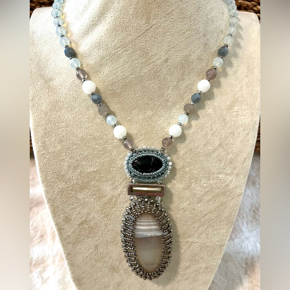 Beautiful Stone Statement Necklace - image 4